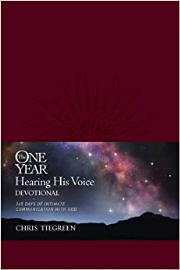 The One Year Hearing His Voice Devotional: 365 Days of Intimate Communication With God